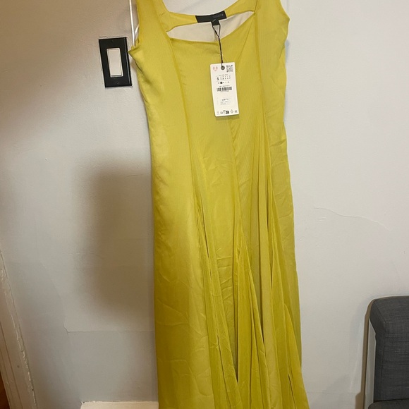 Zara Yellow Maxi Dress - Picture 7 of 7